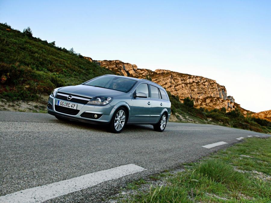  Opel Astra Combi H 2004 года  (фото 4 из 28)